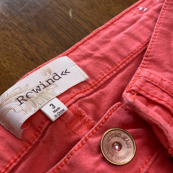 Capris - Picture 1 of 2